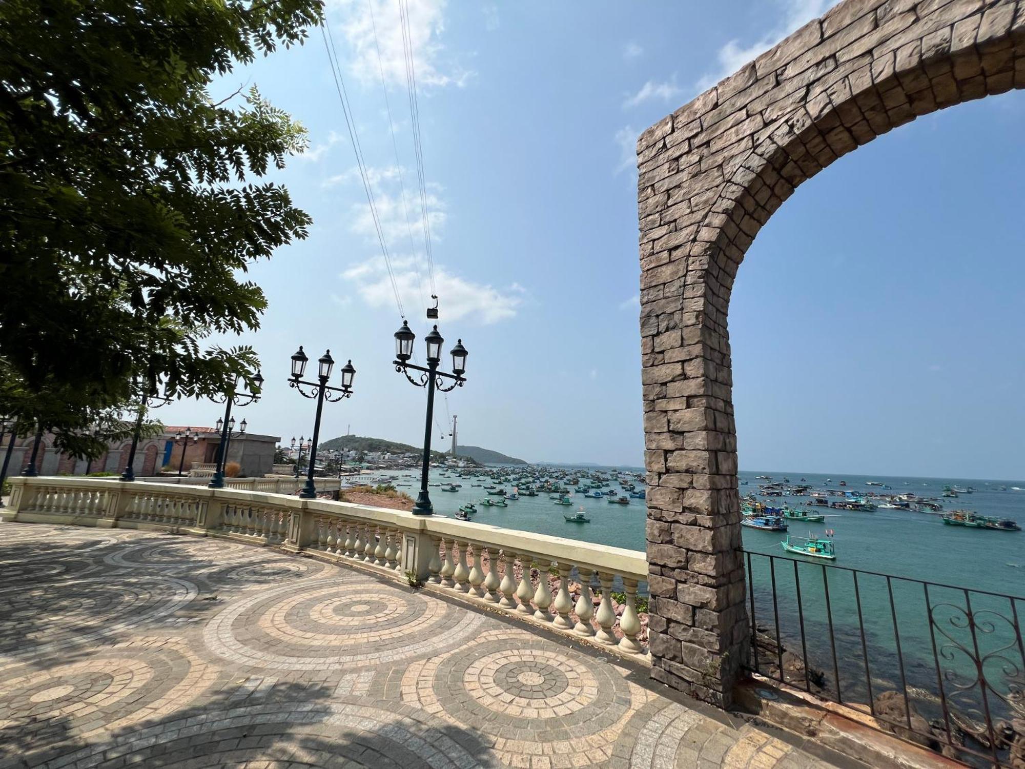 Oscar Seaview Apartment Phú Quý Zewnętrze zdjęcie